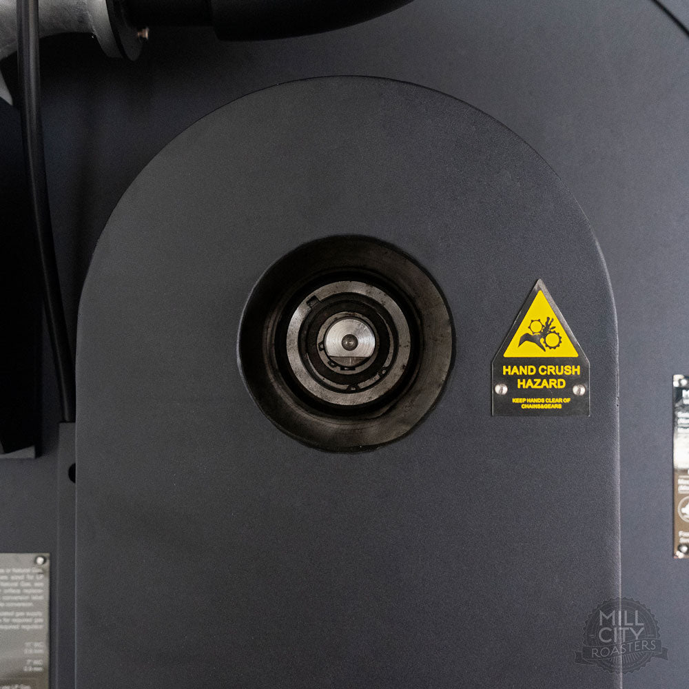 Easy access drum shaft key allows slip-on manual drum handle and emergency manual drum rotation.