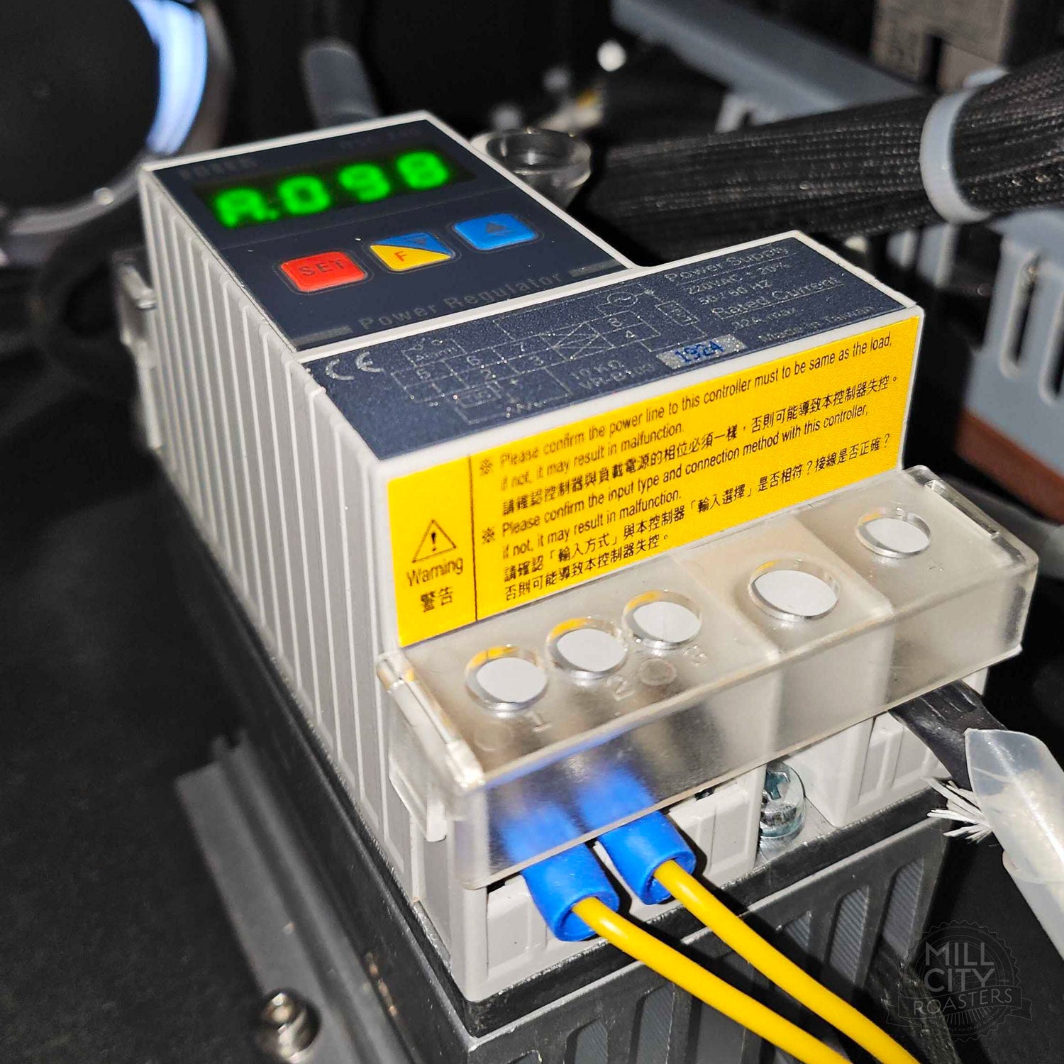 Digitial programmable pulse and square wave modulated heat output.